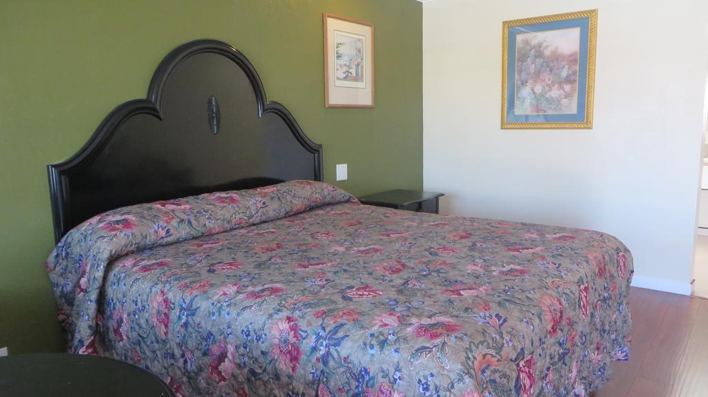 Castaway Motel ออเรนจ์ ภายนอก รูปภาพ